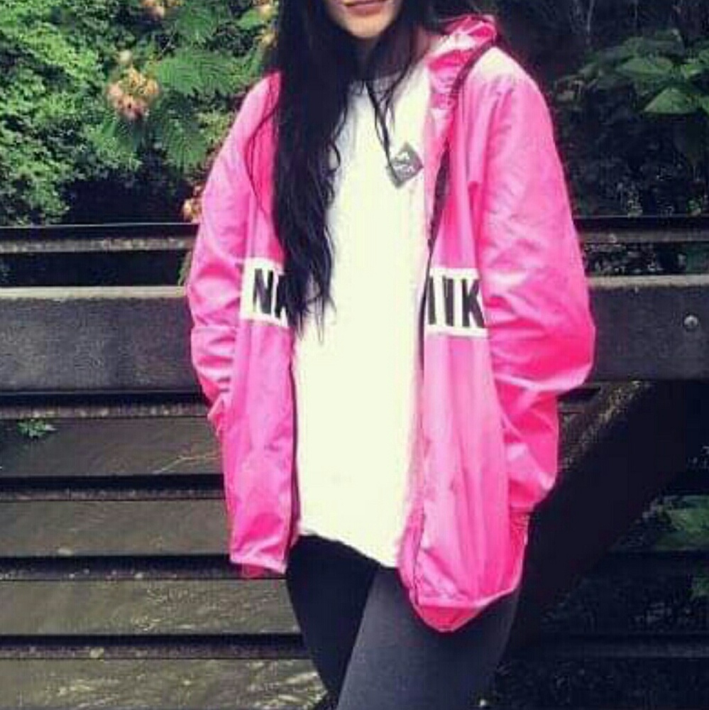Victoria Secret PINK Windbreaker!